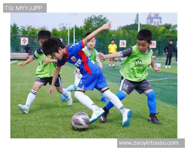 厦门约足球：畅享激情绿茵场的友谊与竞技之旅