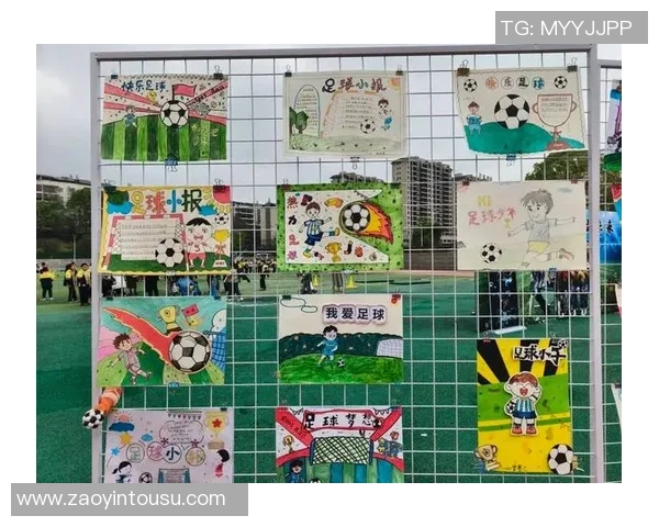 手绘足球贺卡创意设计指南让你的祝福更具个性与温暖 手绘足球贺卡创意设计指南让你的祝福更具个性与温暖