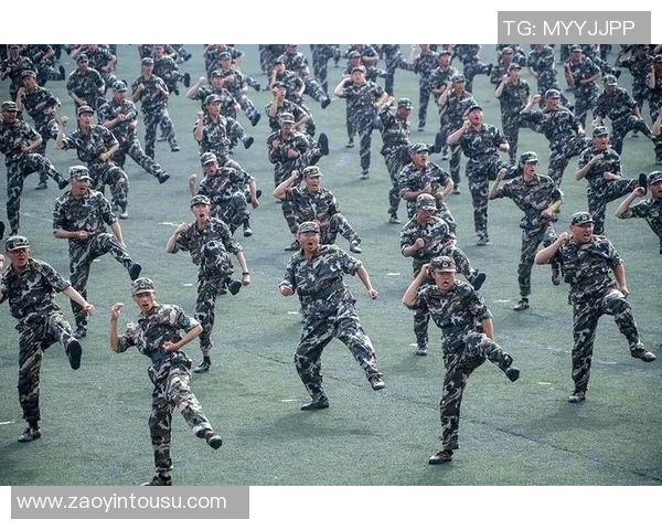 烟台大学足球队奋勇拼搏展现青春风采助力校园文化建设与体育精神传承